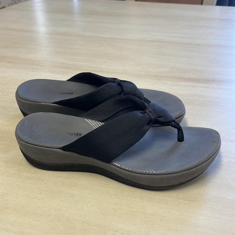Clarks Sandals - Picture 3 of 5